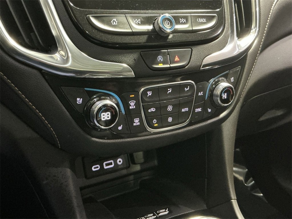 Used 2023 Chevrolet Equinox Premier image 29