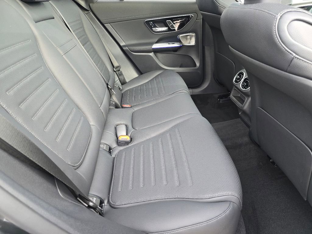 New 2026 Mercedes-Benz GLC 300 4MATIC image 21