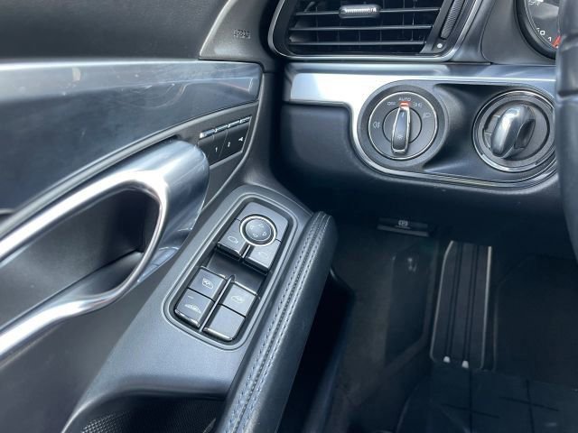 Used 2014 Porsche 911 Turbo image 25