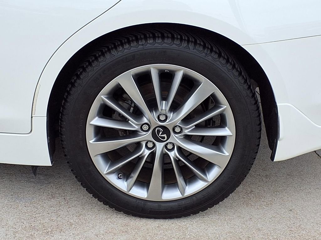 Used 2020 INFINITI Q50 Luxe w/ Essential Package (3.0T Luxe) AWD/4WD image 26