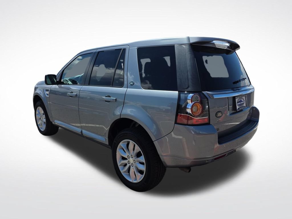 Used 2015 Land Rover LR2 AWD/4WD image 7
