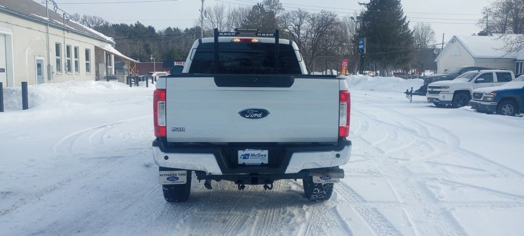 Used 2017 Ford F350 XLT w/ XLT Value Package image 6