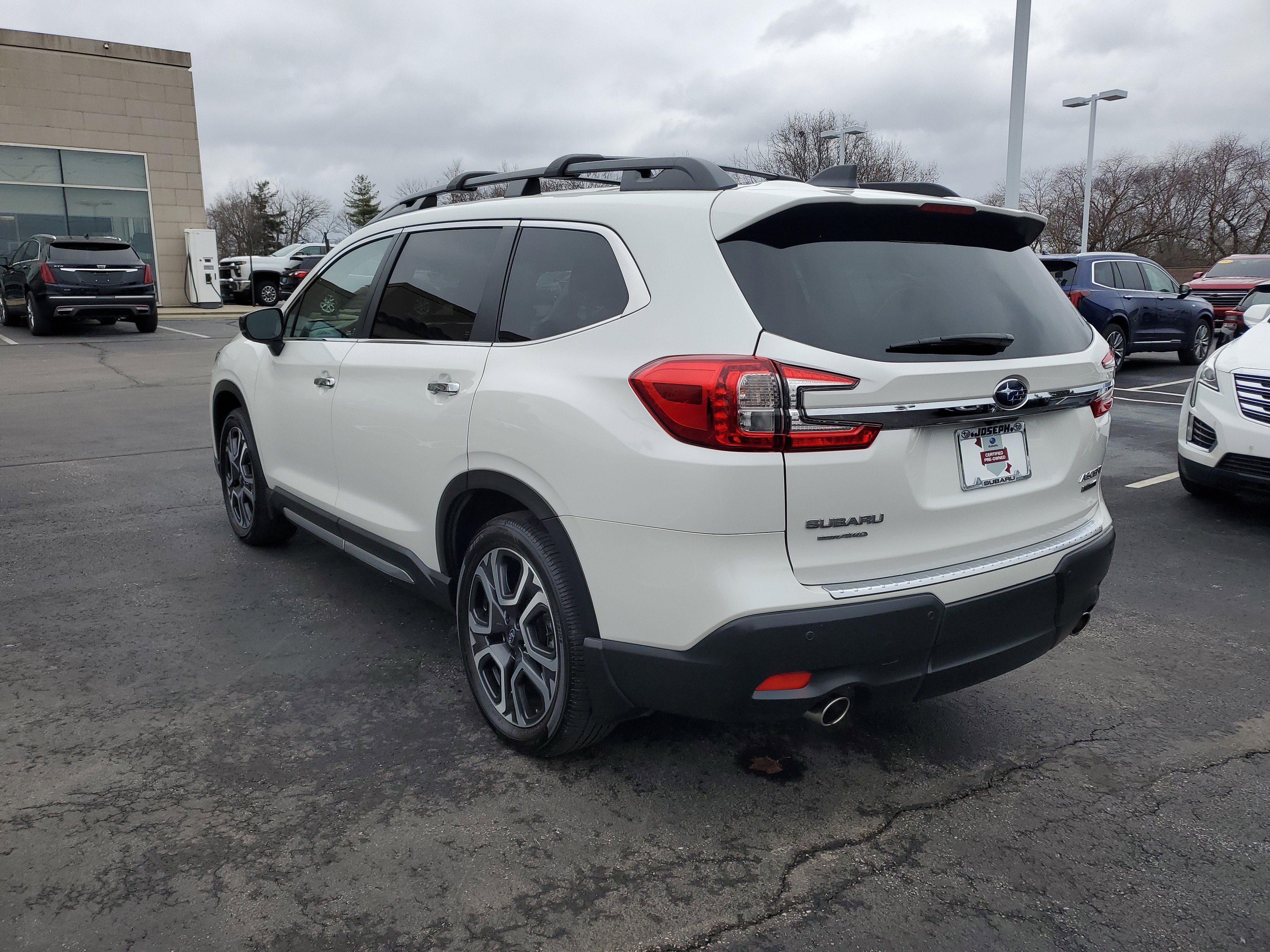 Certified 2024 Subaru Ascent Touring image 2