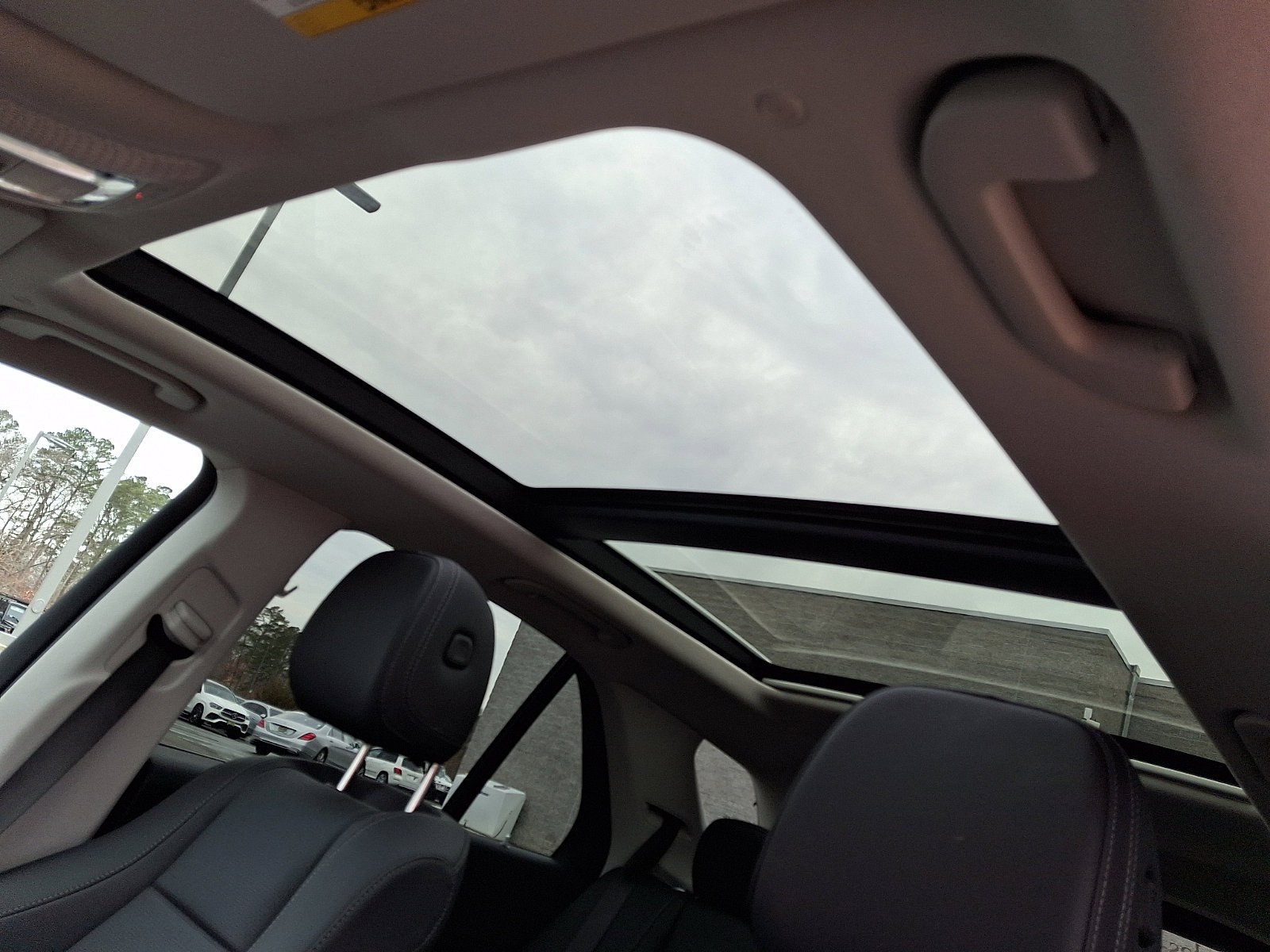 Certified 2026 Mercedes-Benz GLE 350 4MATIC image 14