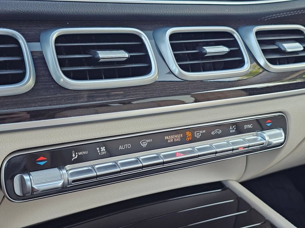 Used 2022 Mercedes-Benz GLS 450 4MATIC image 40