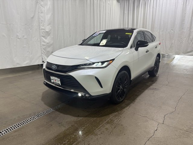 Certified 2024 Toyota Venza Nightshade image 8