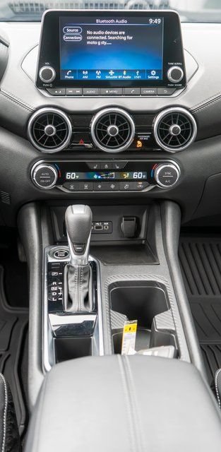 Used 2025 Nissan Sentra SV w/ All-Weather Package FWD image 17