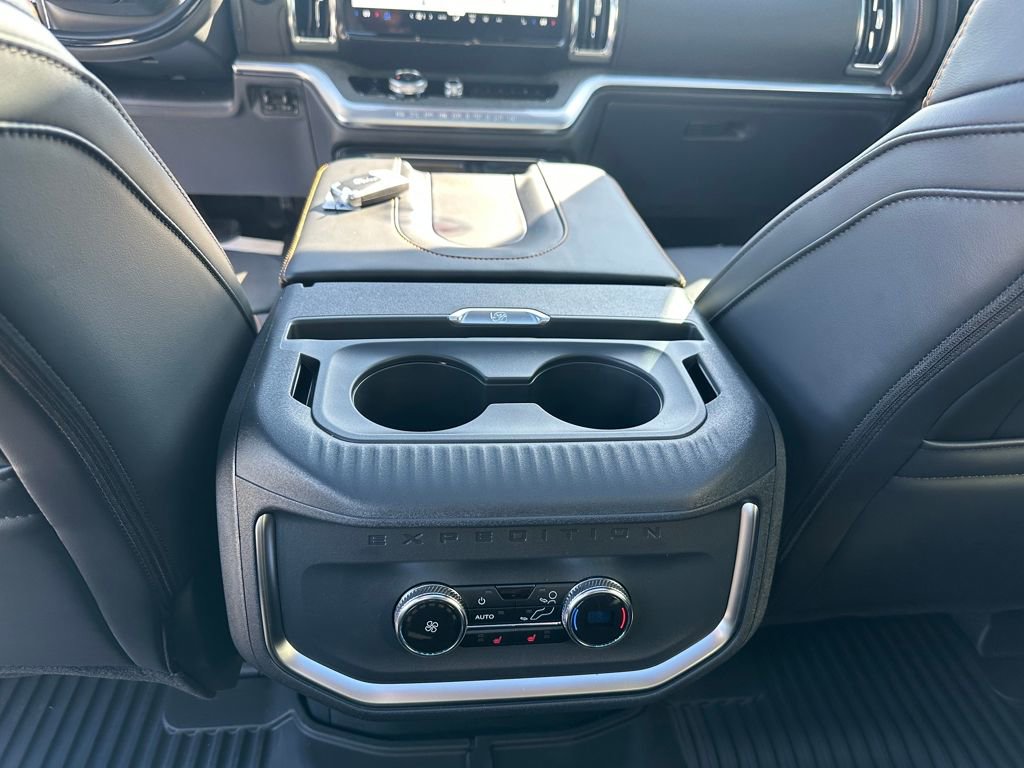 New 2025 Ford Expedition Tremor image 18