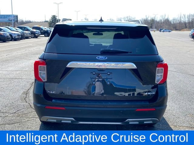 Used 2023 Ford Explorer XLT AWD/4WD image 4