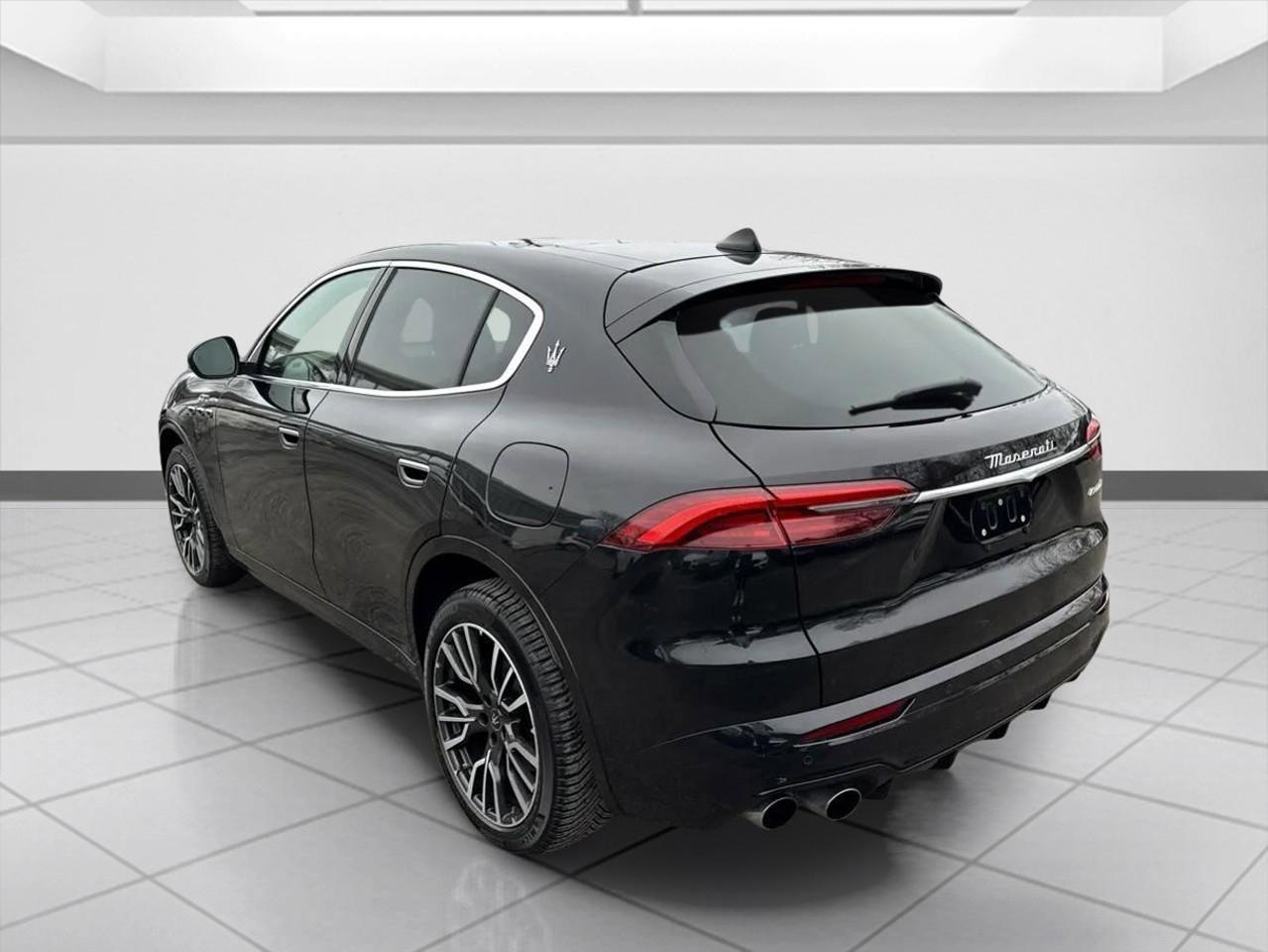 Used 2023 Maserati Grecale GT image 5