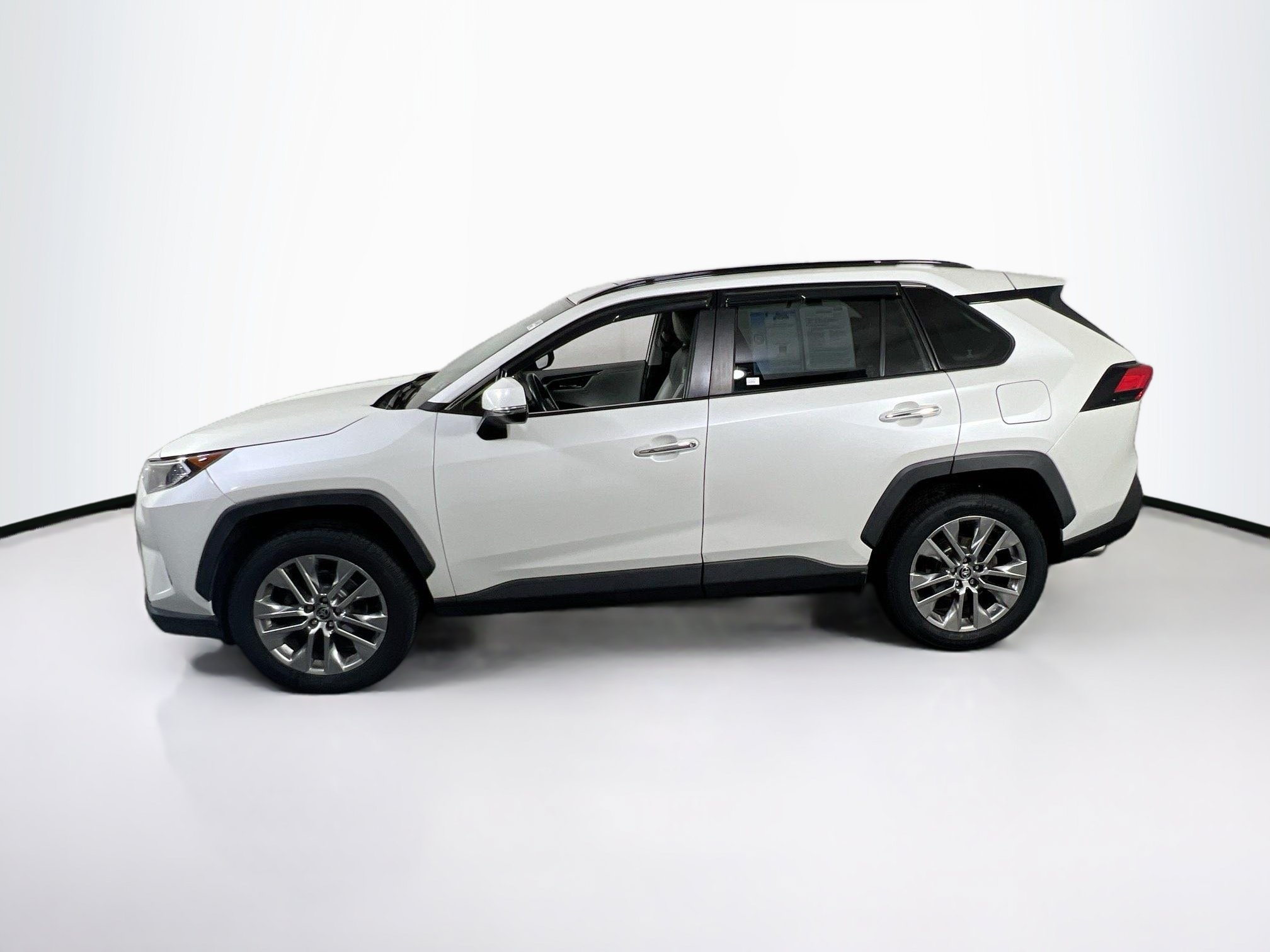 Used 2020 Toyota RAV4 Limited w/ All Weather Liner Package AWD/4WD image 8