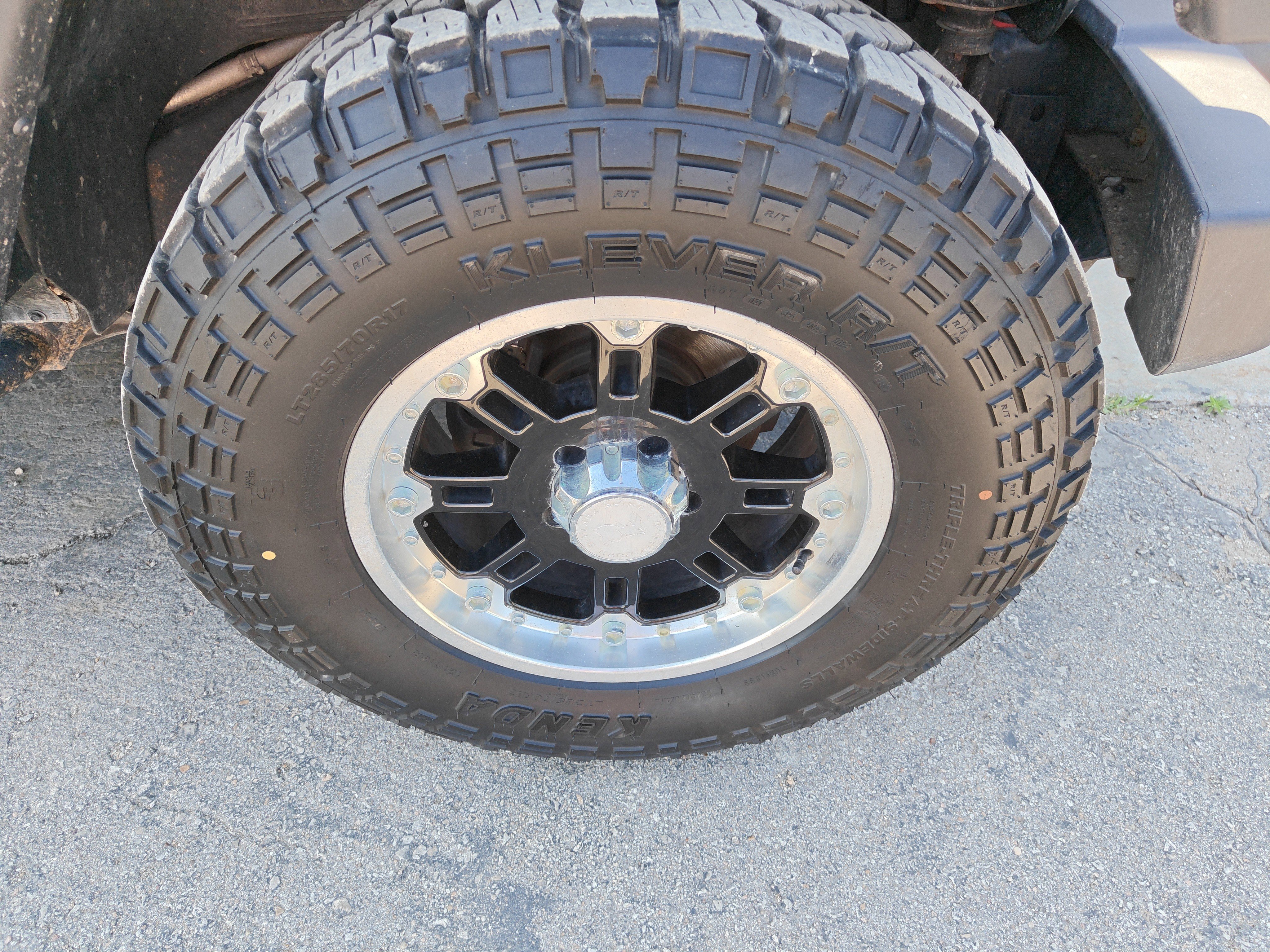 Used 2017 Jeep Wrangler Sport AWD/4WD image 3