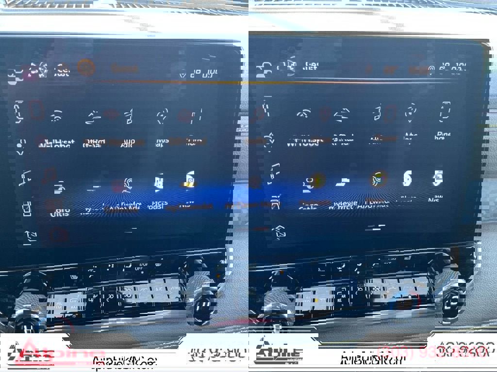 Used 2024 Chevrolet Colorado ZR2 w/ Technology Package image 18