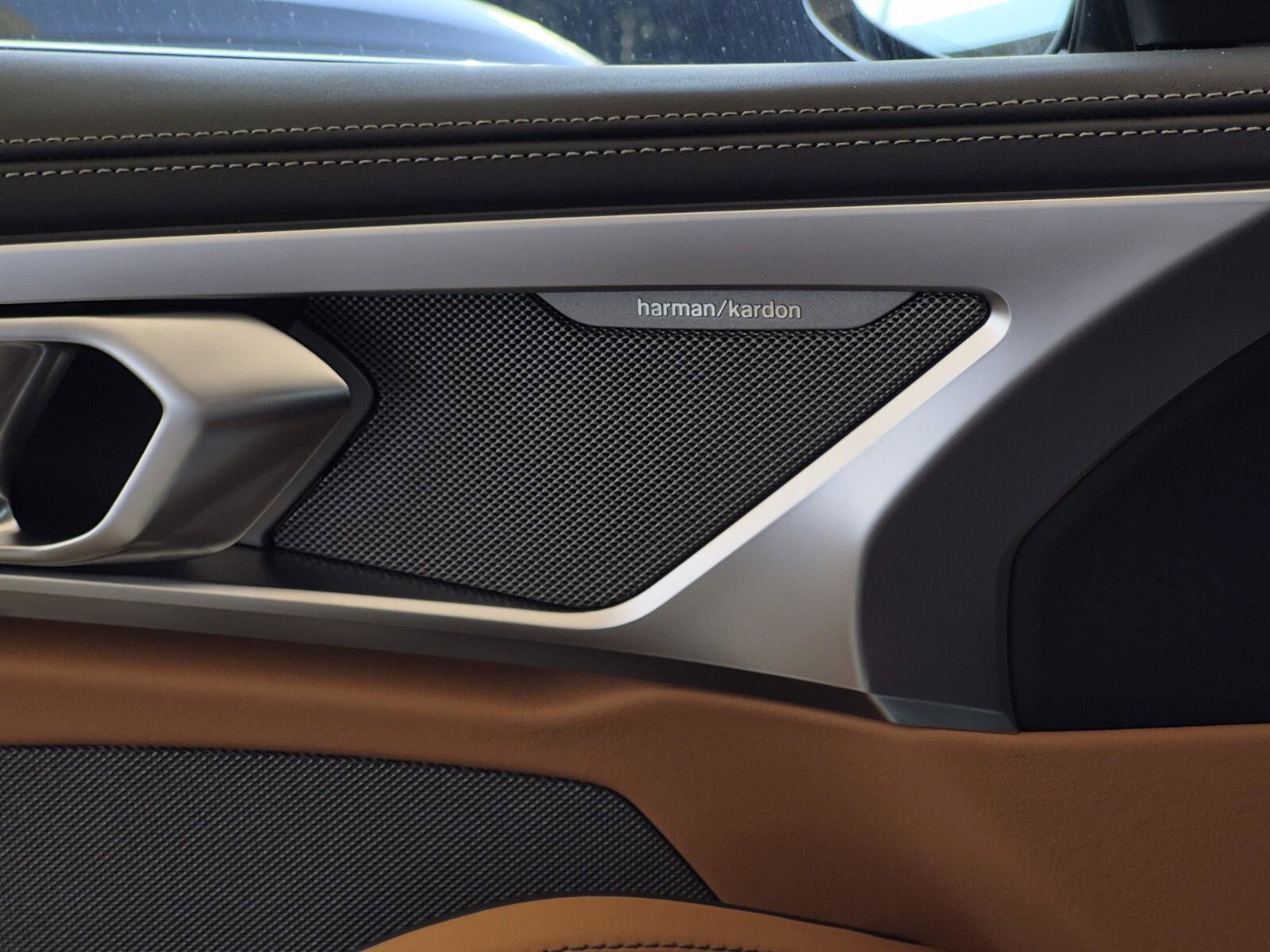New 2026 BMW 840i Convertible image 25