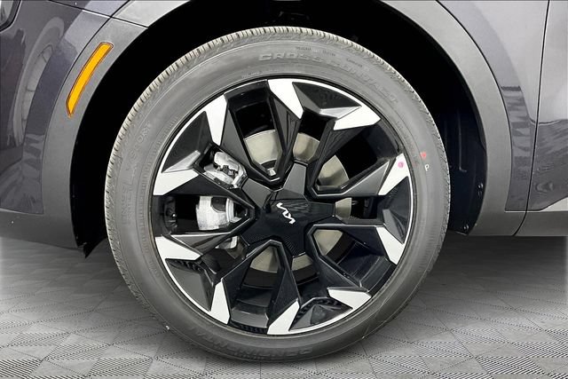 Certified 2026 Kia Sorento EX w/ EX Premium Package FWD image 13