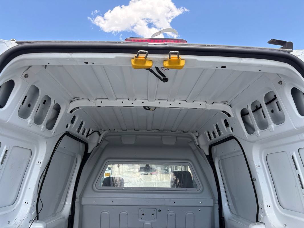 Used 2012 Ford Transit Connect XL FWD image 29
