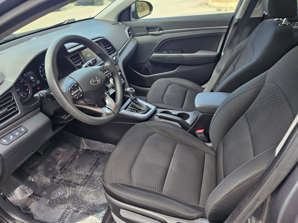 Used 2019 Hyundai Elantra SEL w/ Cargo Package image 15