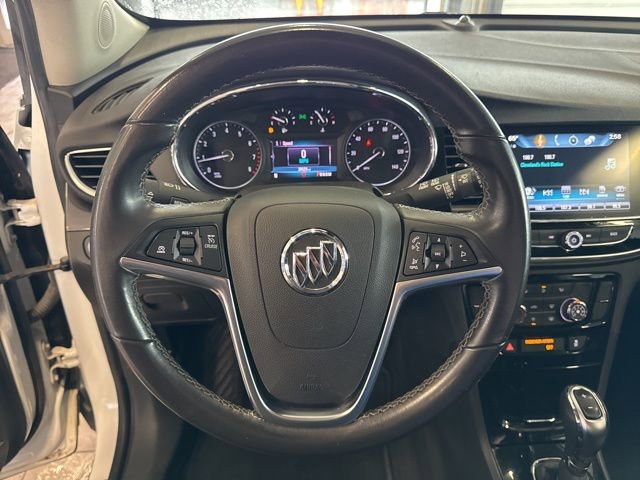 Used 2020 Buick Encore Preferred image 12