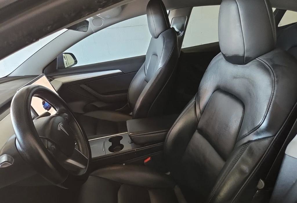 Used 2022 Tesla Model 3 image 4