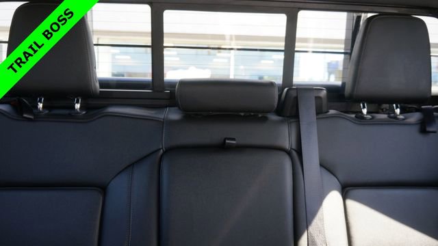 Used 2019 Chevrolet Silverado 1500 LT Trail Boss AWD/4WD image 53