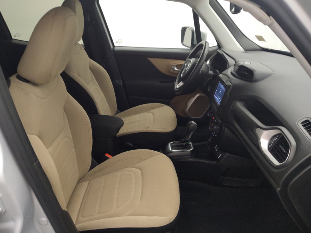 Used 2020 Jeep Renegade Latitude w/ Popular Equipment Group FWD image 21