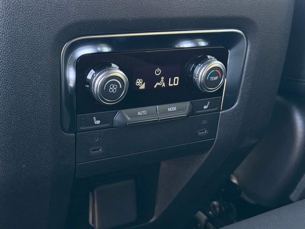 New 2026 GMC Yukon Elevation w/ LPO, Floor Liner Package image 13