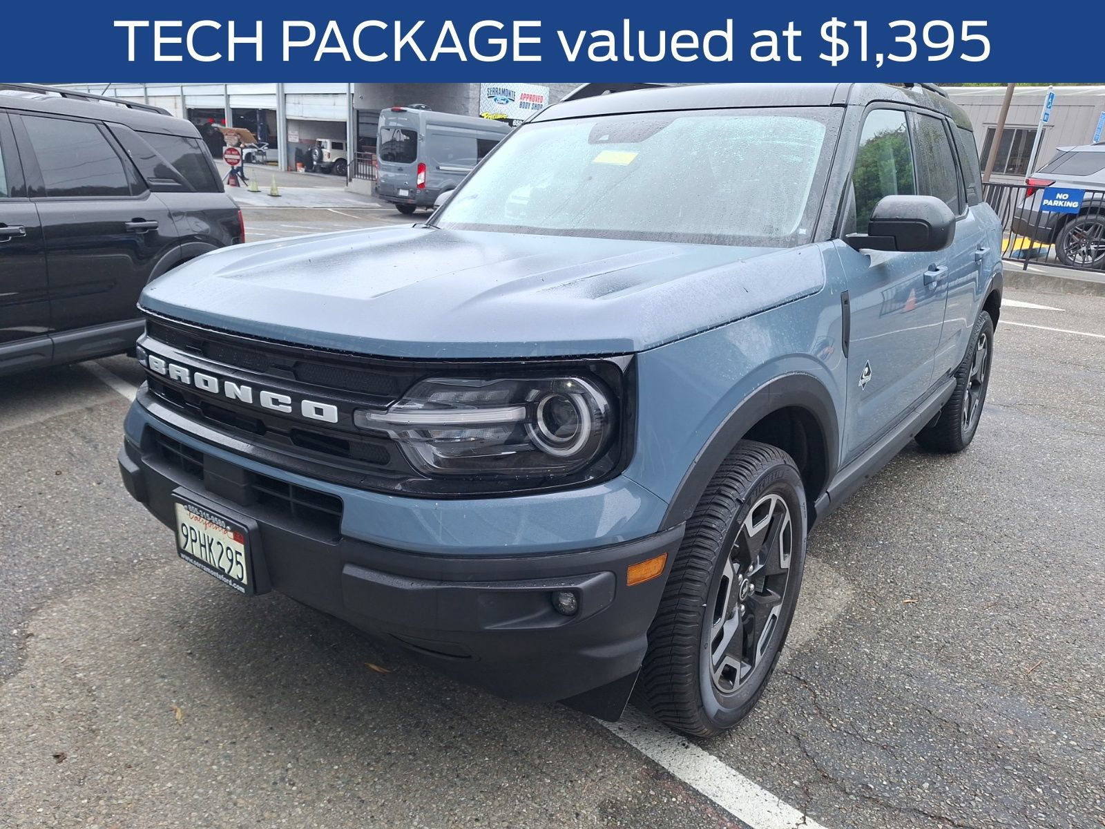 Used 2024 Ford Bronco Sport Outer Banks w/ Tech Package AWD/4WD image 4