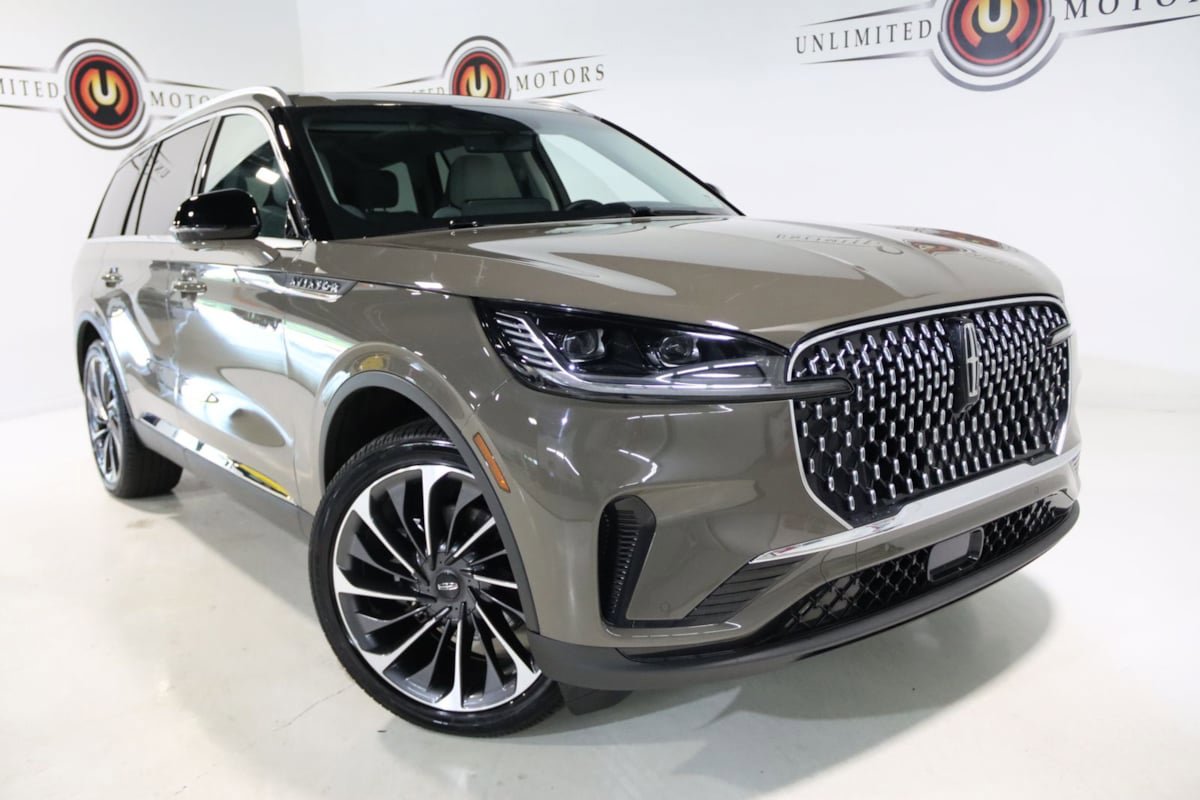 Used 2025 Lincoln Aviator Reserve w/ Equipment Group 201A AWD/4WD image 7