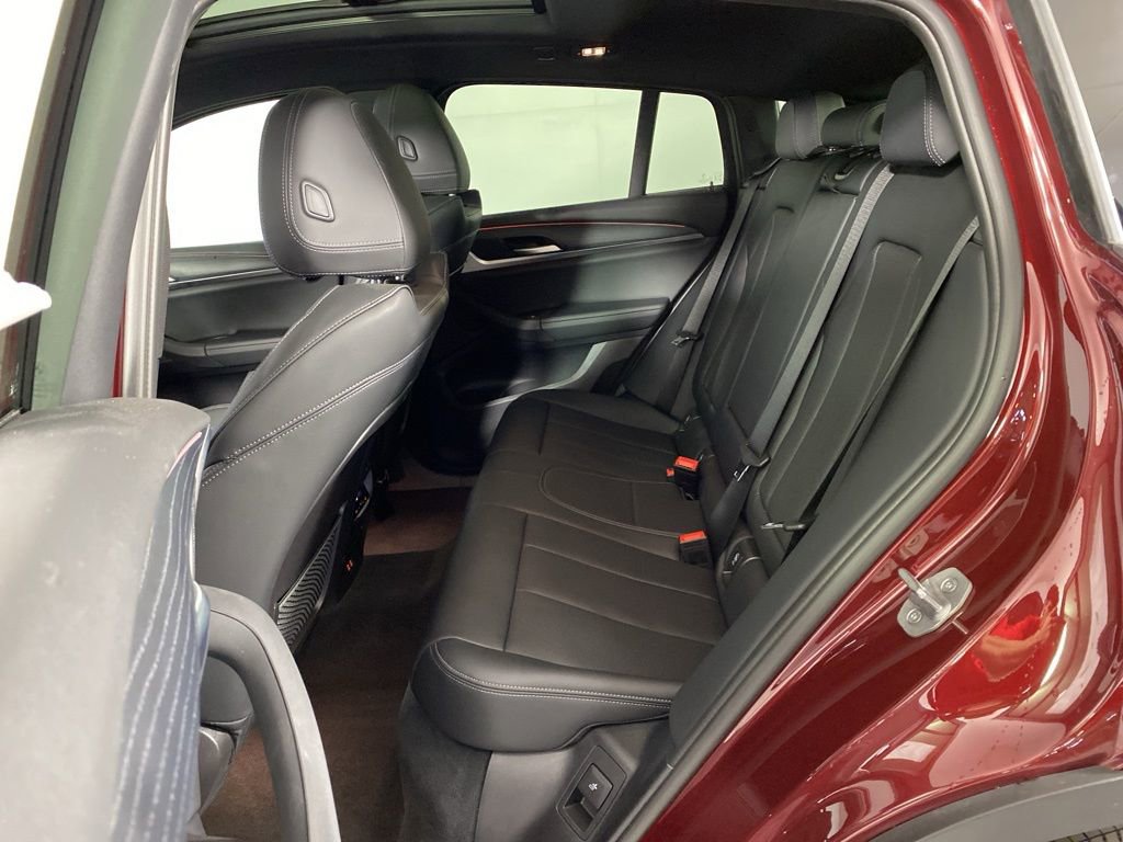 Certified 2023 BMW X4 xDrive30i w/ Premium Package image 24