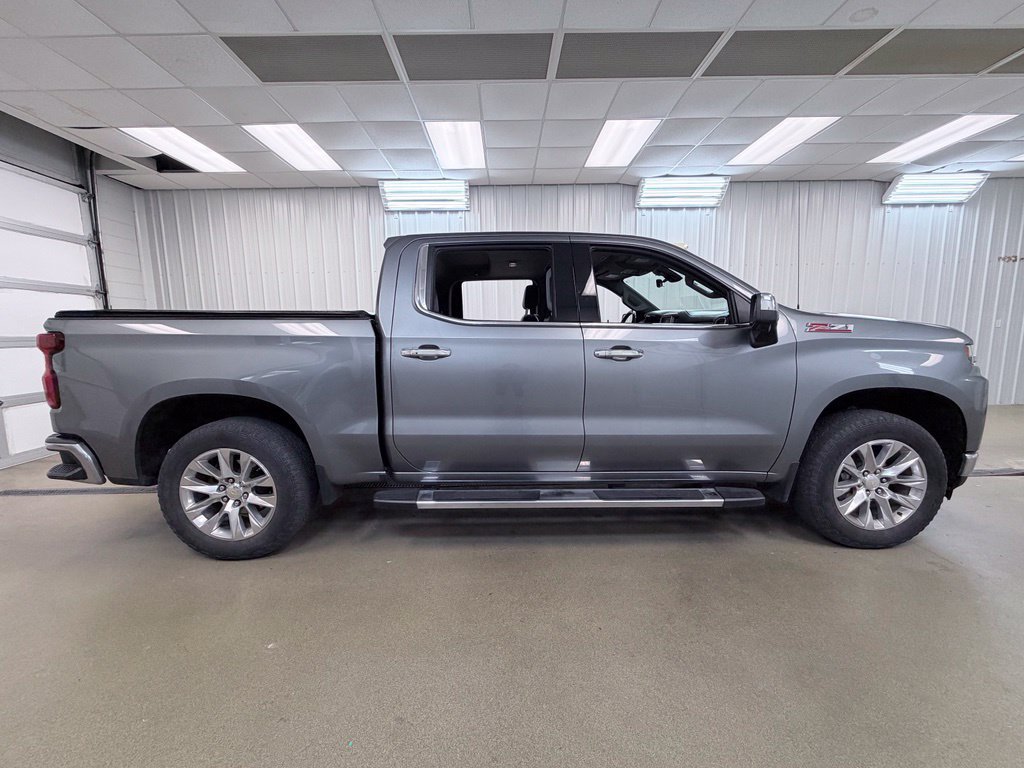 Used 2021 Chevrolet Silverado 1500 LTZ w/ LTZ Premium Package AWD/4WD image 6
