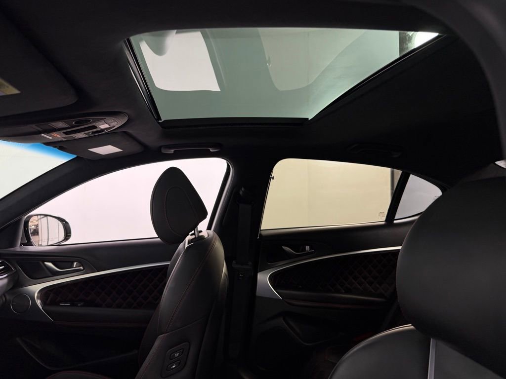 Used 2024 Genesis G70 3.3T Advanced w/ Sport Prestige Package image 25