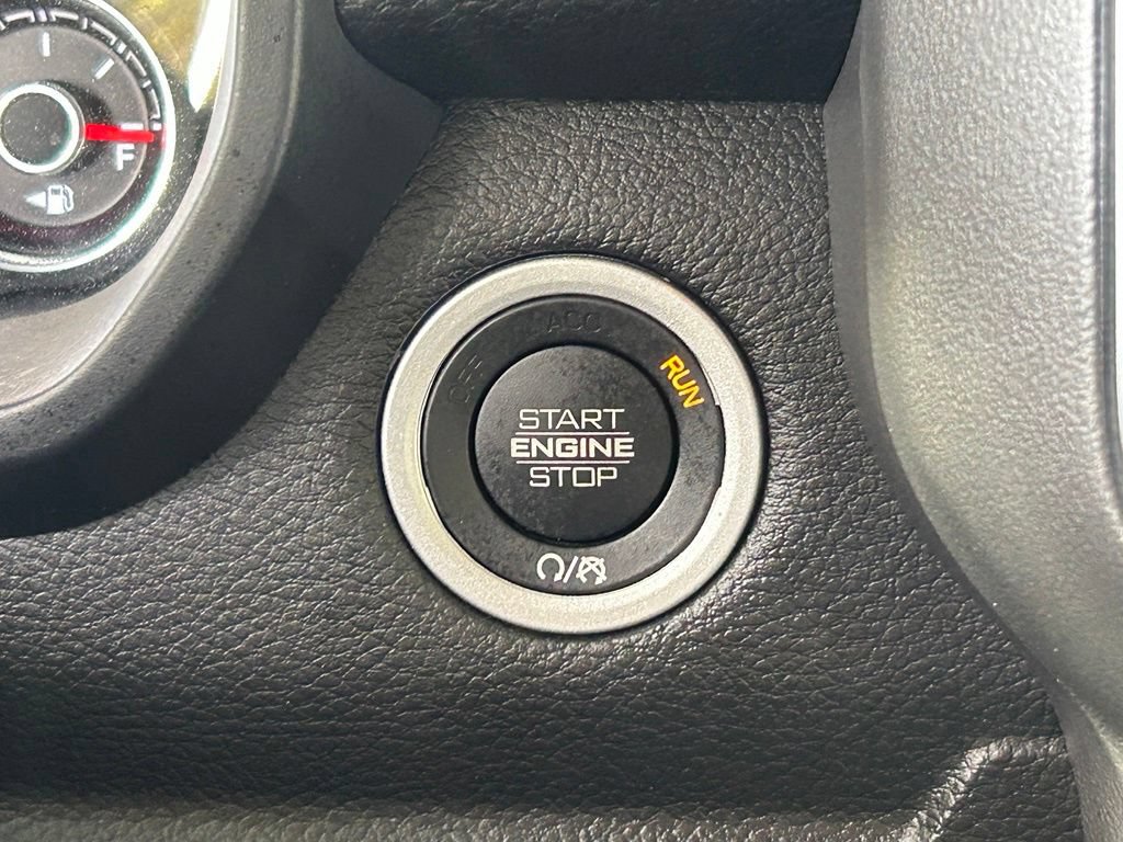 Certified 2024 RAM 1500 Big Horn RWD image 23
