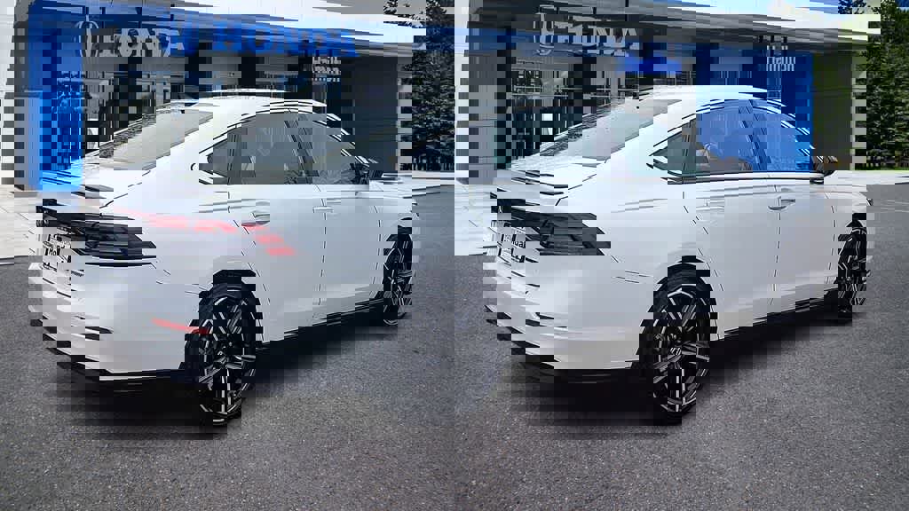 Certified 2023 Honda Accord Sport image 8