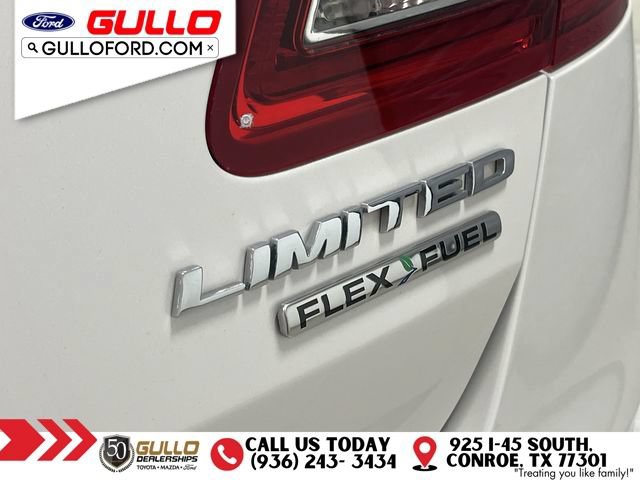 Certified 2017 Ford Taurus Limited FWD image 10