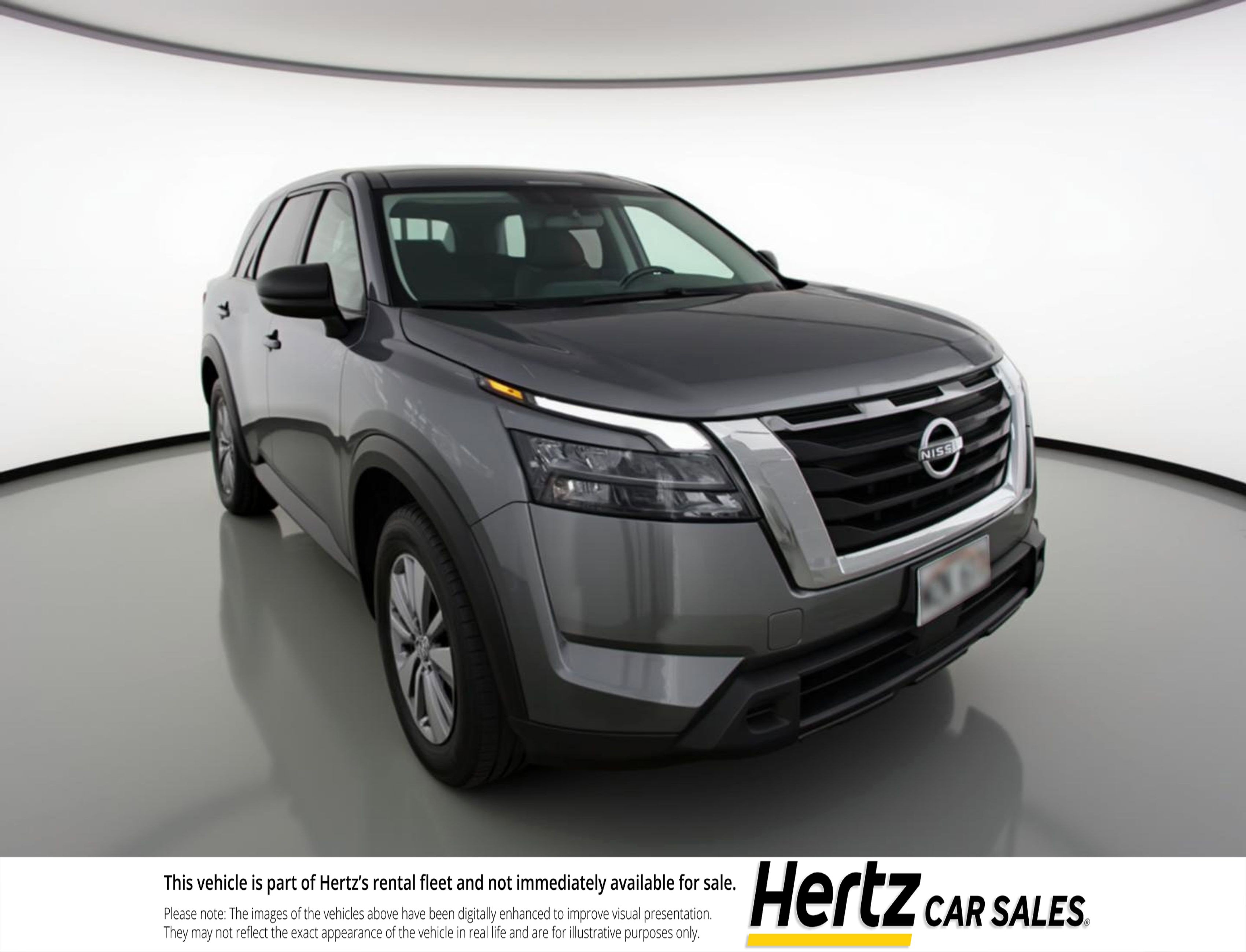 Used 2024 Nissan Pathfinder S FWD image 1