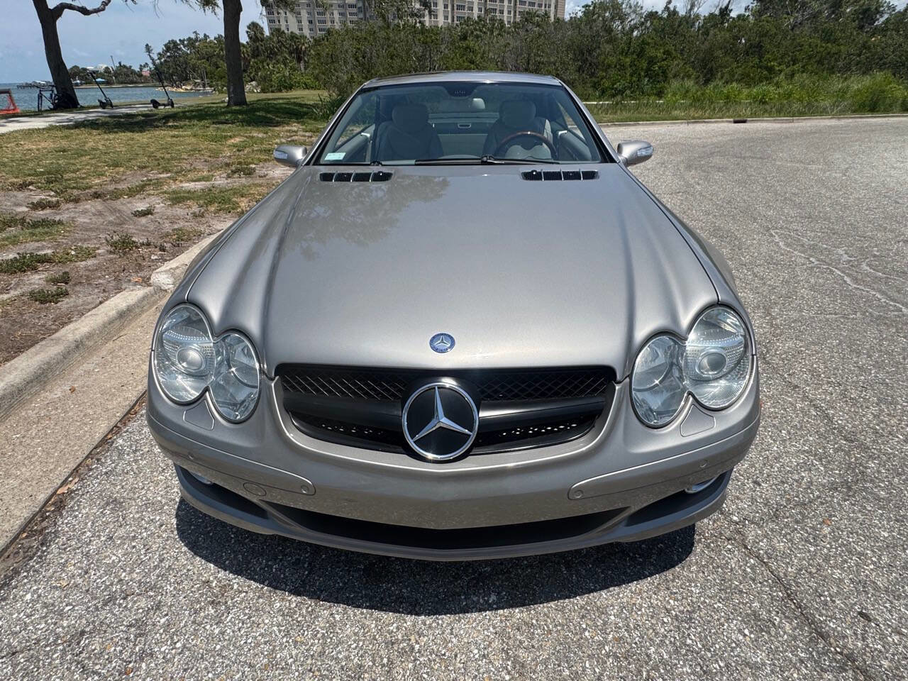 Used 2007 Mercedes-Benz SL 550 image 31