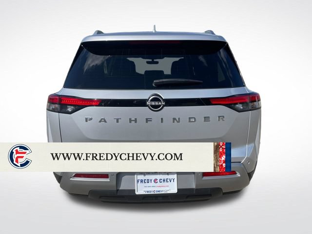 Used 2025 Nissan Pathfinder SL AWD/4WD image 4