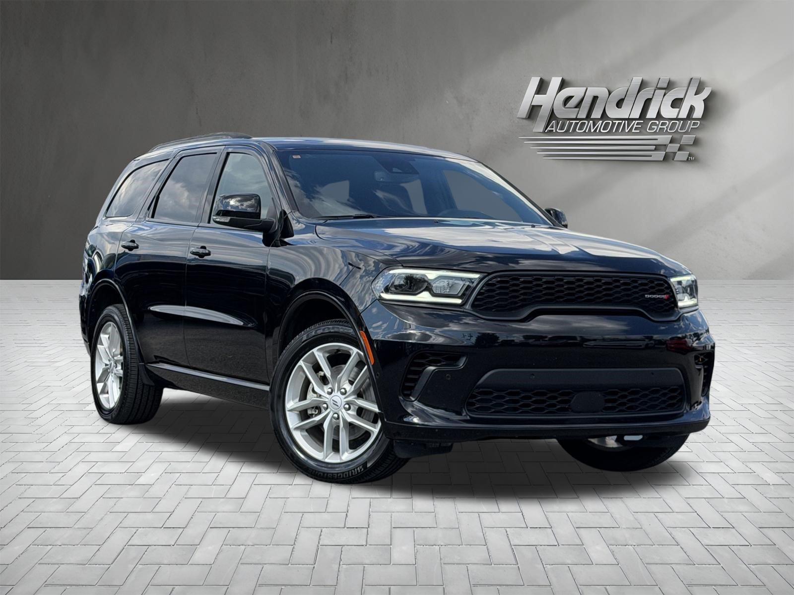 Used 2025 Dodge Durango GT AWD/4WD image 2