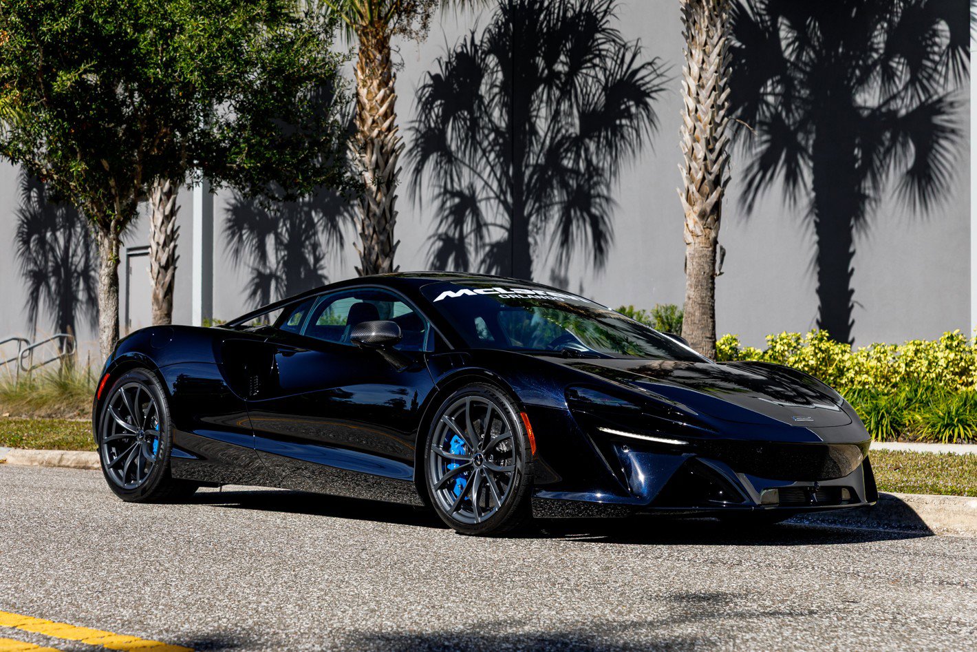 Used 2023 McLaren Artura