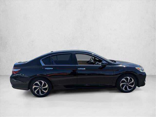 Used 2017 Honda Accord EX-L image 4
