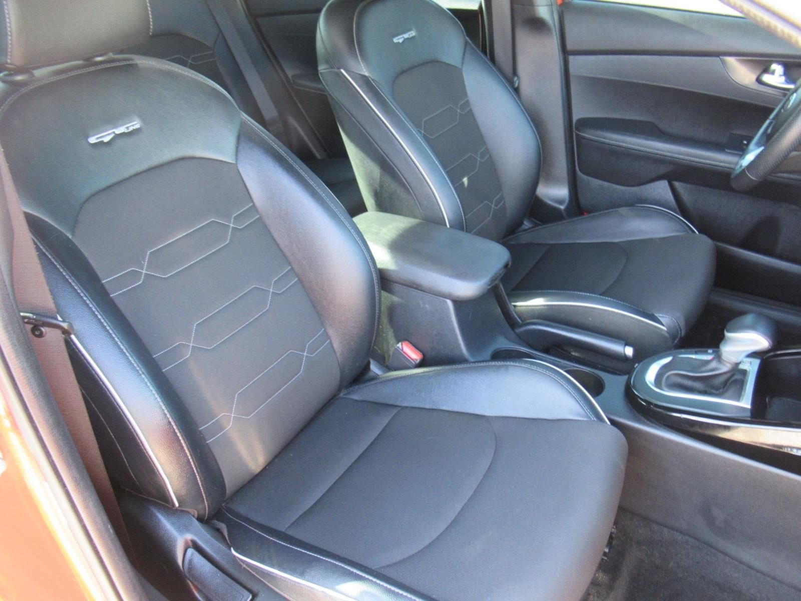 Used 2020 Kia Forte GT-Line w/ GT-Line Premium Package FWD image 12