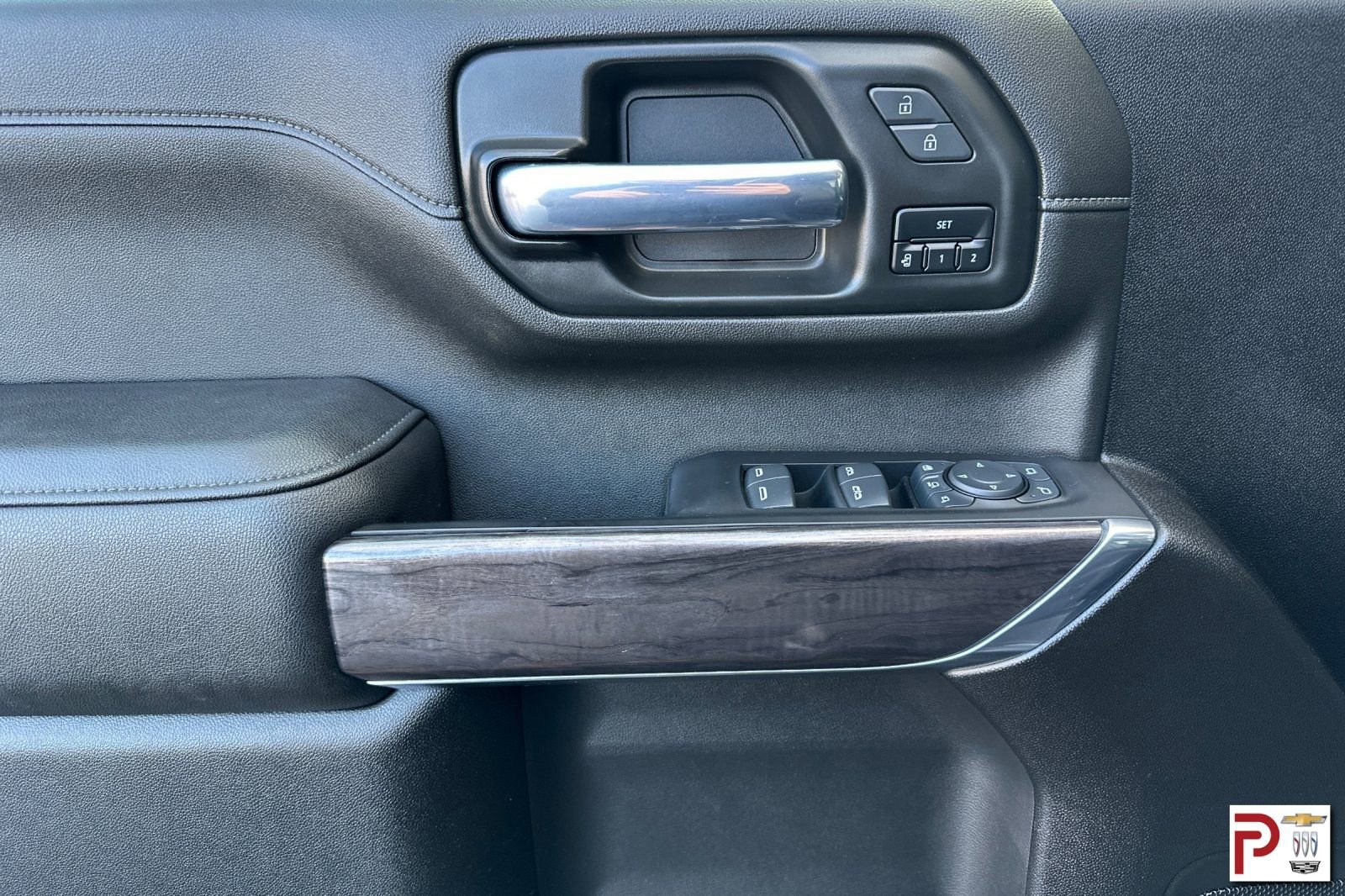 Certified 2022 Chevrolet Silverado 3500 LTZ w/ LTZ Plus Package image 13