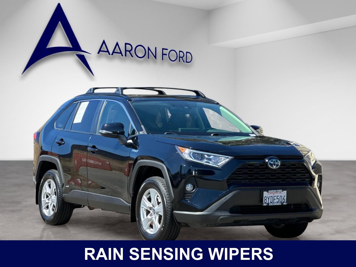 Used 2021 Toyota RAV4 XLE w/ Convenience Package AWD/4WD image 8