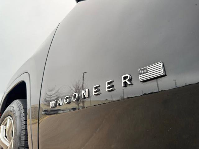 Used 2022 Jeep Wagoneer Series II AWD/4WD image 34