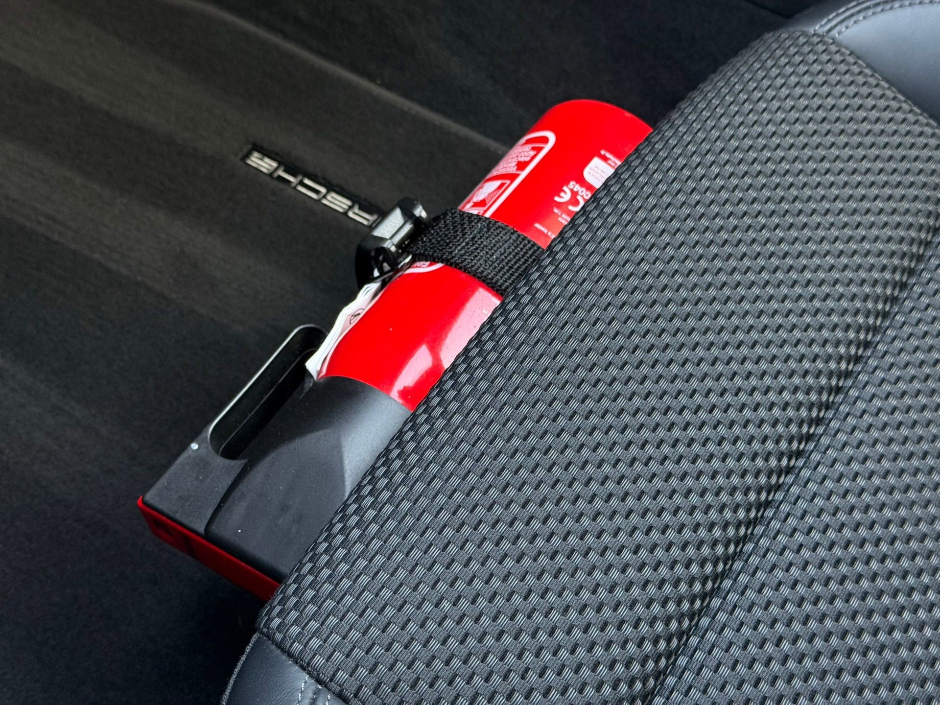 Certified 2024 Porsche 911 Carrera T image 27