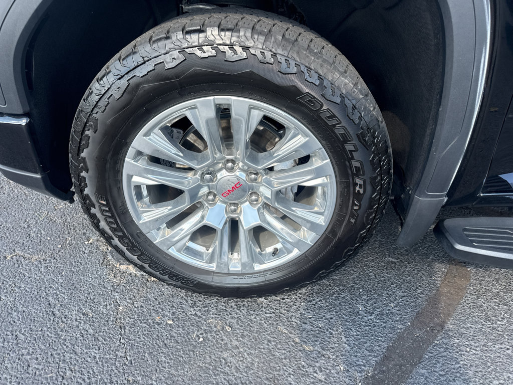 Used 2025 GMC Sierra 1500 Denali AWD/4WD image 9