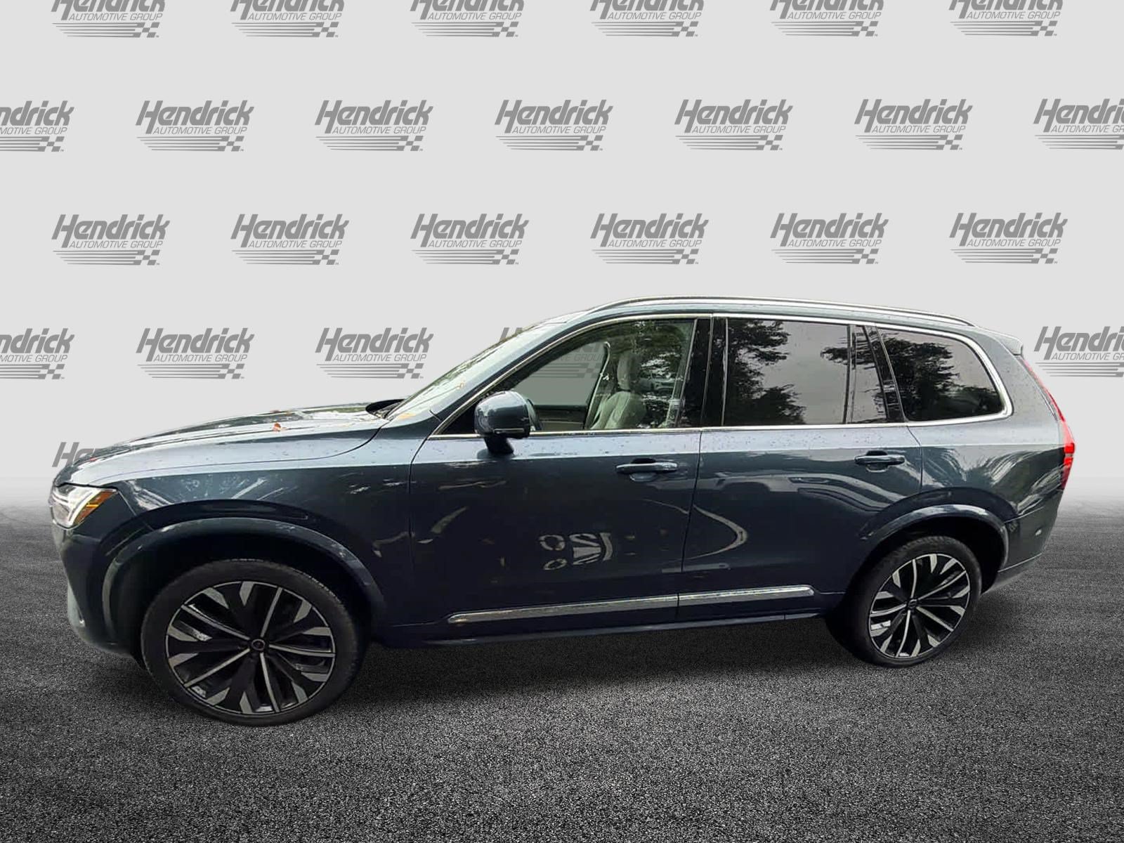 Certified 2026 Volvo XC90 B6 Ultra AWD/4WD image 7