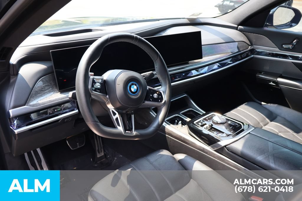 Used 2023 BMW i7 xDrive60 AWD/4WD image 9