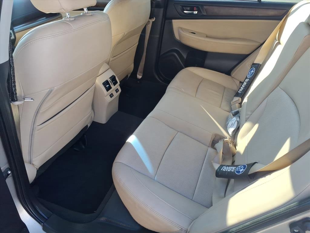 Used 2016 Subaru Outback 2.5i Limited image 7