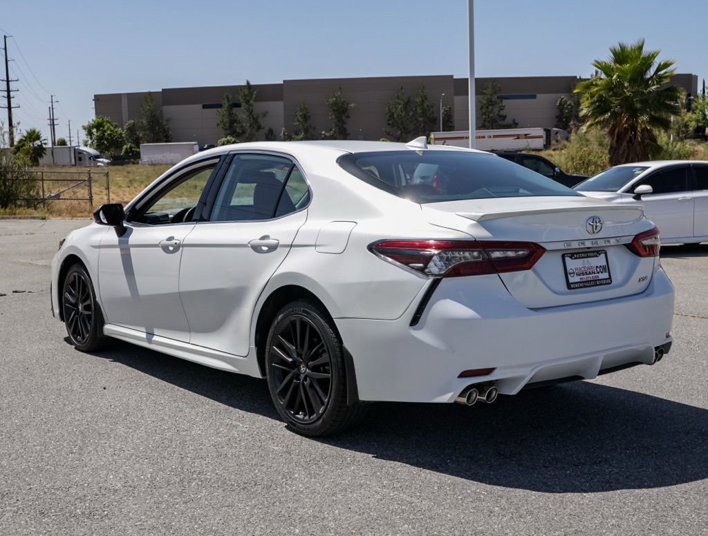 Used 2022 Toyota Camry XSE FWD image 6